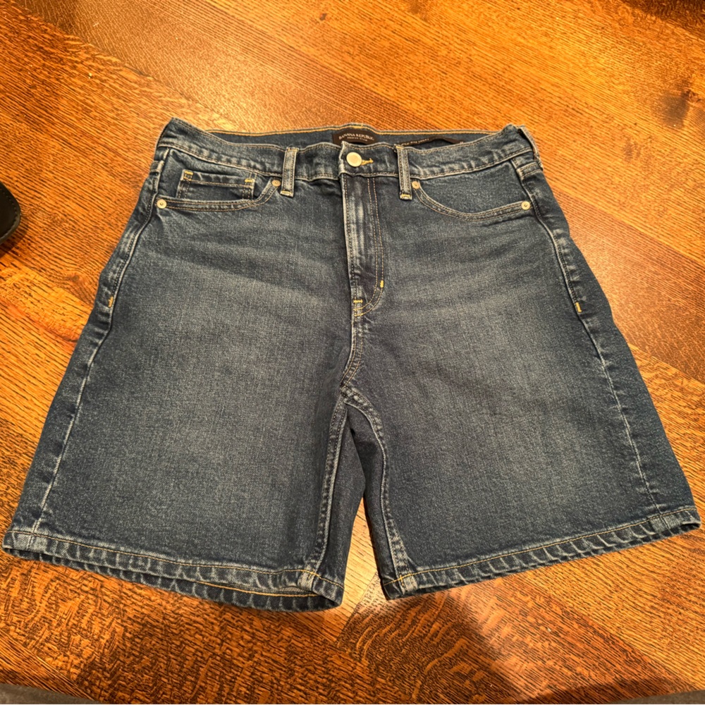 Banana Republic dad shorts